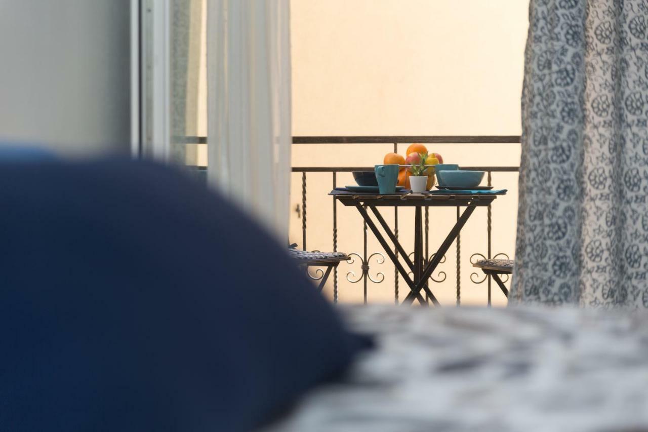 Degrassi Square Apartments (Adults Only) Vrsar Zewnętrze zdjęcie
